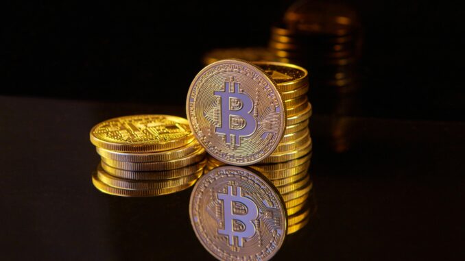 Bitcoin Blunder? Peter Schiff Blasts Strategy Inc. Over Stock Drop Bitcoin