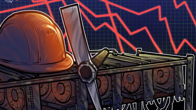 Monthly Bitcoin production drops as miners fight rising hashrate Monthly Bitcoin production drops as miners fight rising hashrate