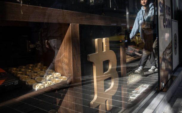 Bitcoin Short-Term Holders Supply Dynamics Shift As Net Position Change Bitcoin