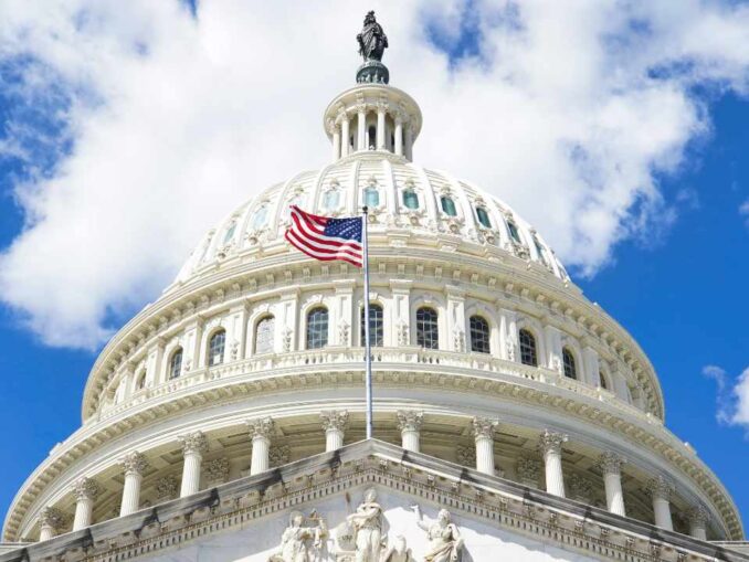 CLARITY Act Gets New Push as Senator Ties Crypto Rules to US Dollar Power